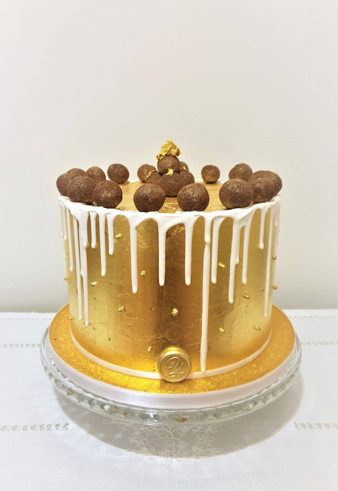 By Yevnig Luxury Special Occasion Party Cakes - gold leaf and truffles