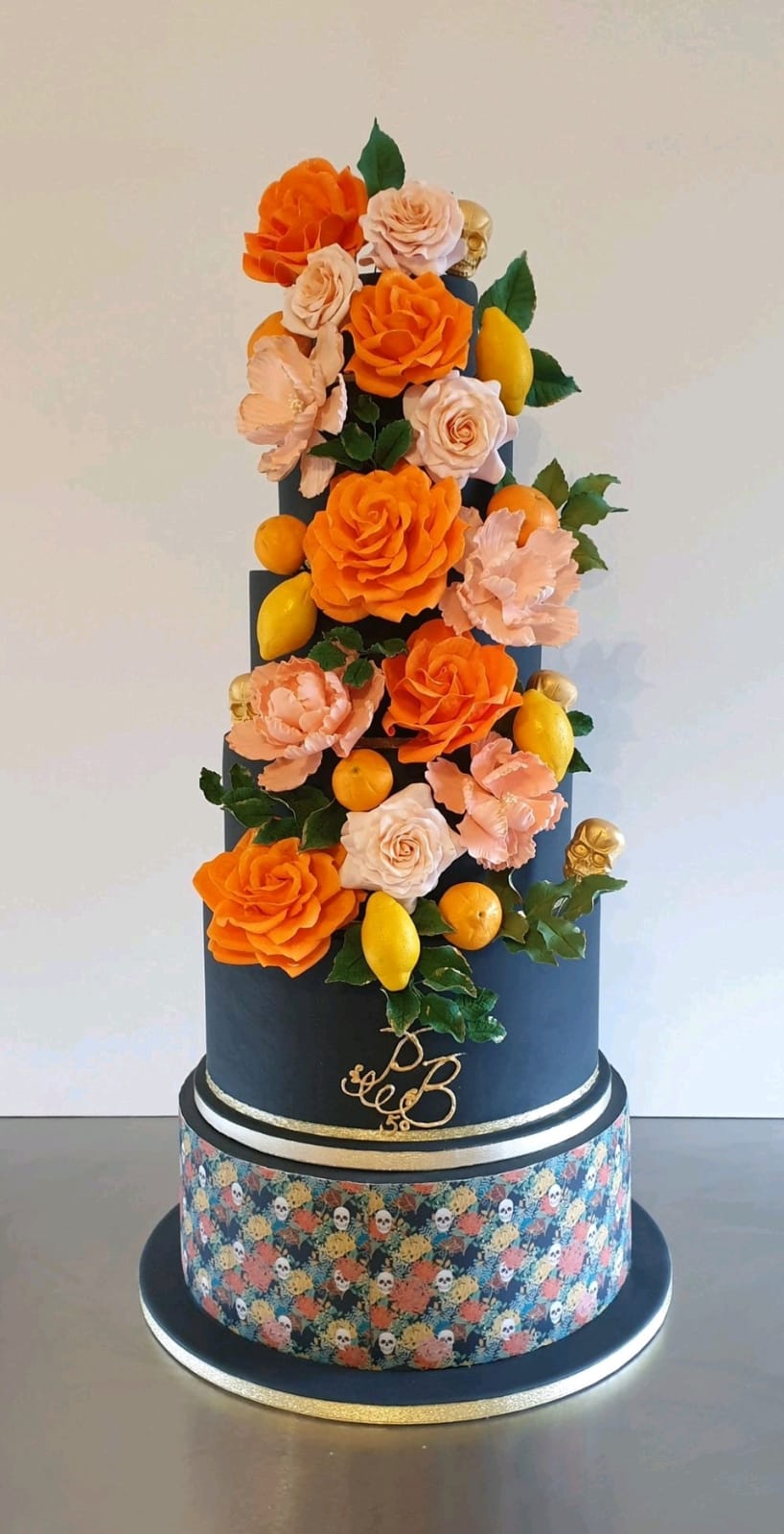 Stunning Bespoke luxury cakes for any occasion By Yevnig London