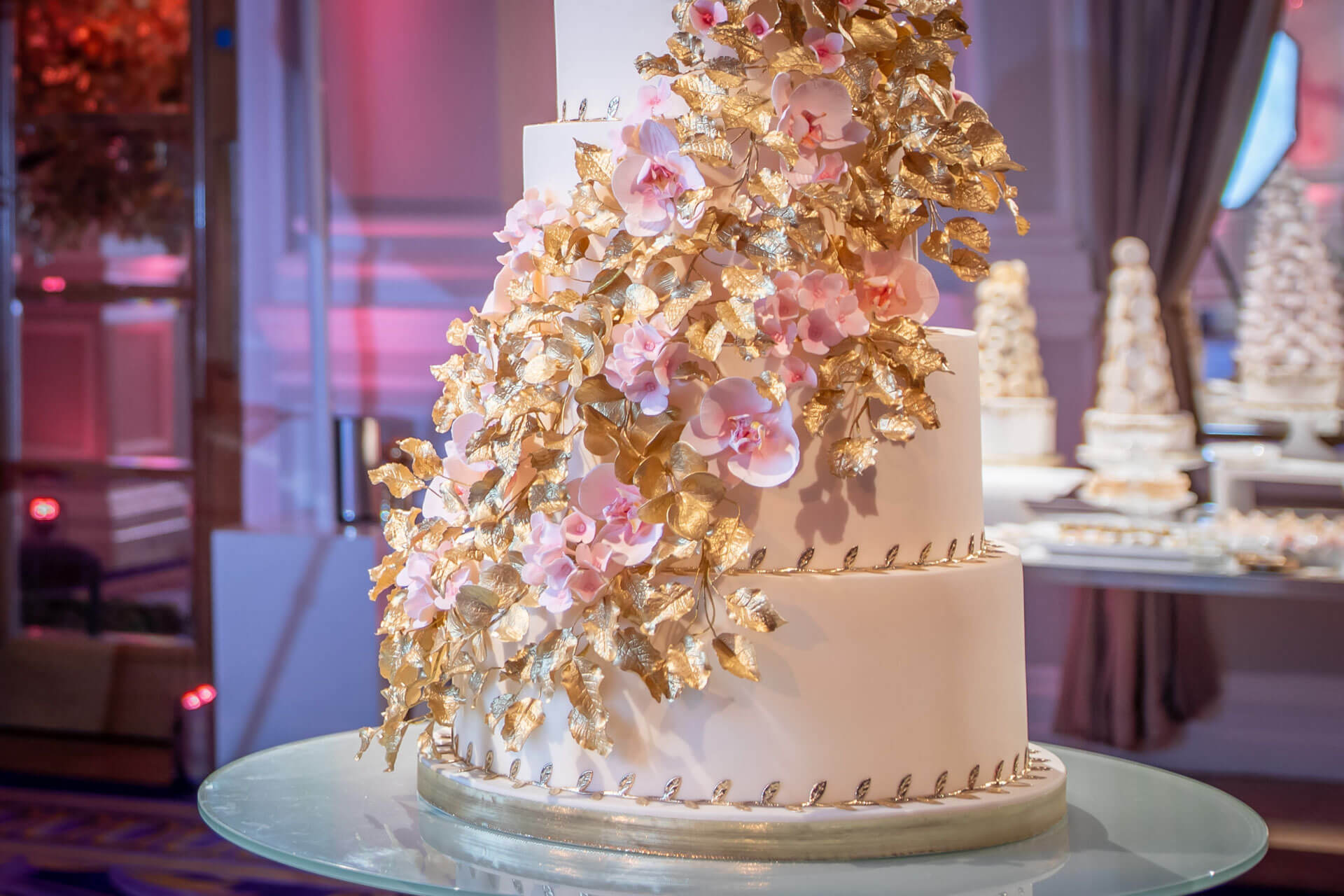 Luxury Wedding Cakes By Yevnig Chrysa Corinthia London AndyMacPhotography