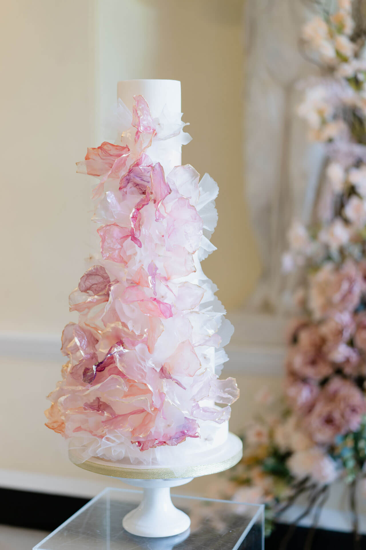Showstopping Wedding Cakes By Yevnig Anabella Beaverbrook David C Photography