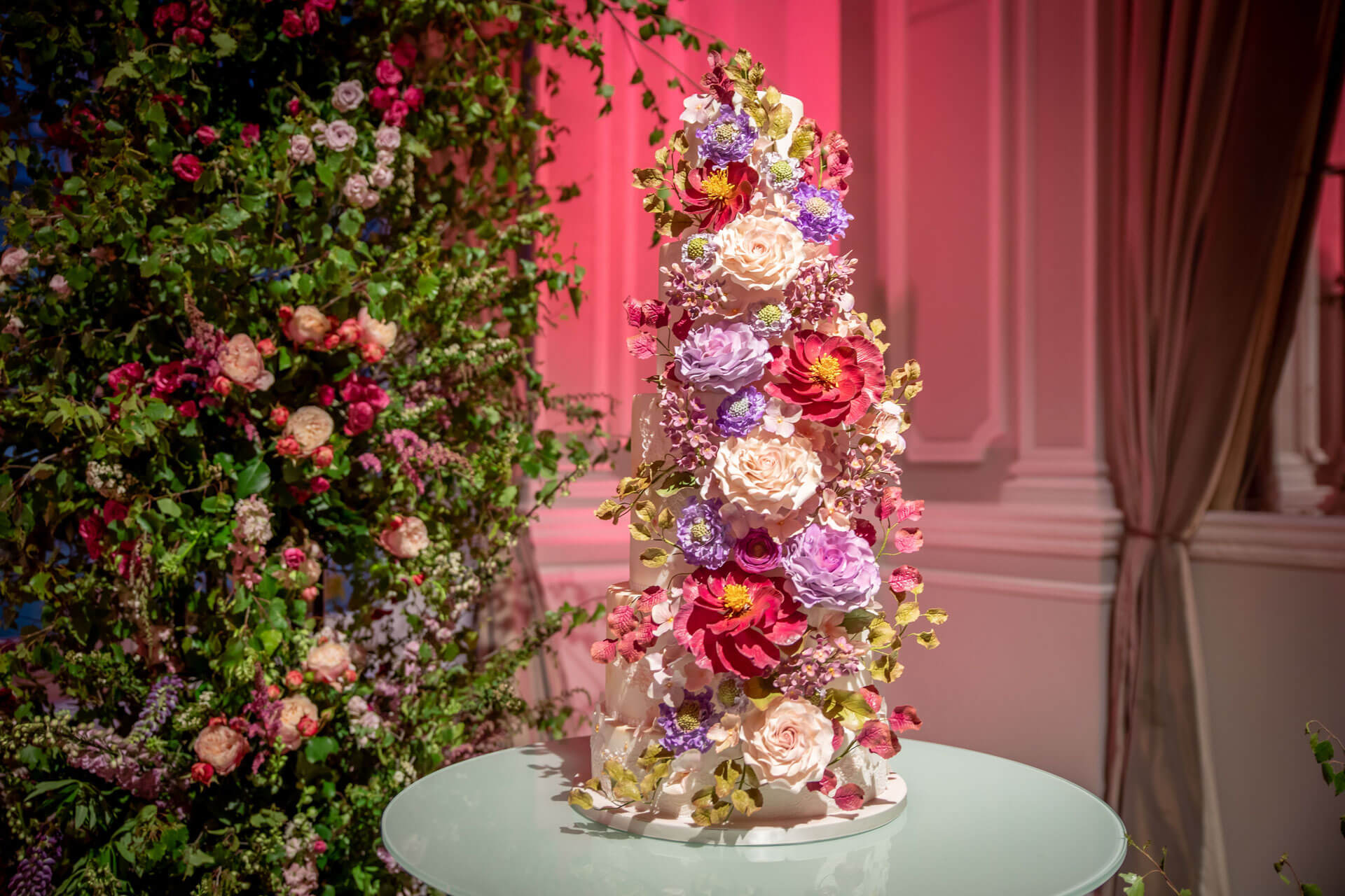Antonia Sophie Bespoke Luxury Wedding Cakes and Celebration Cakes By Yevnig