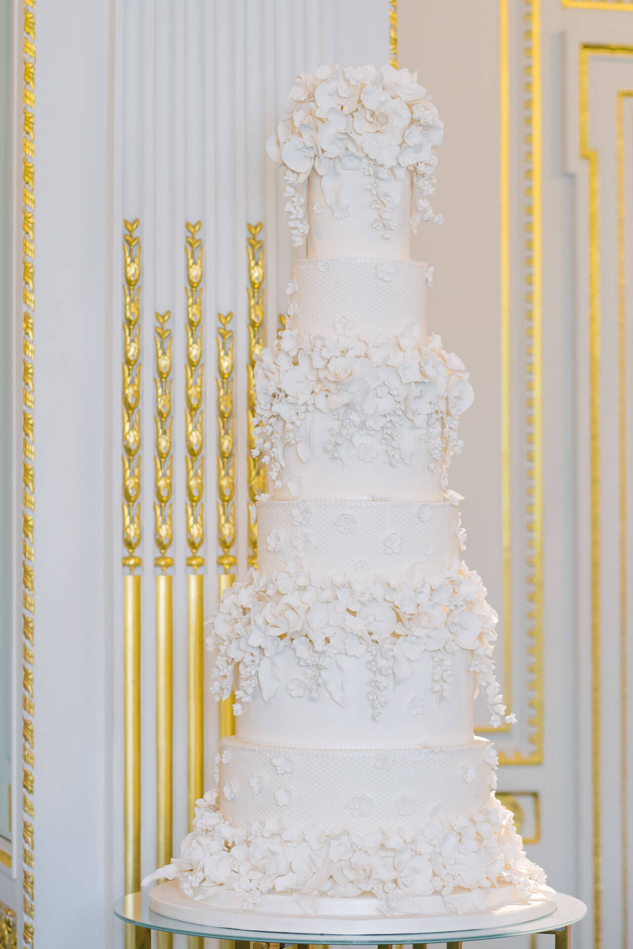 The Jo Harper cake company | Surrey wedding cakes