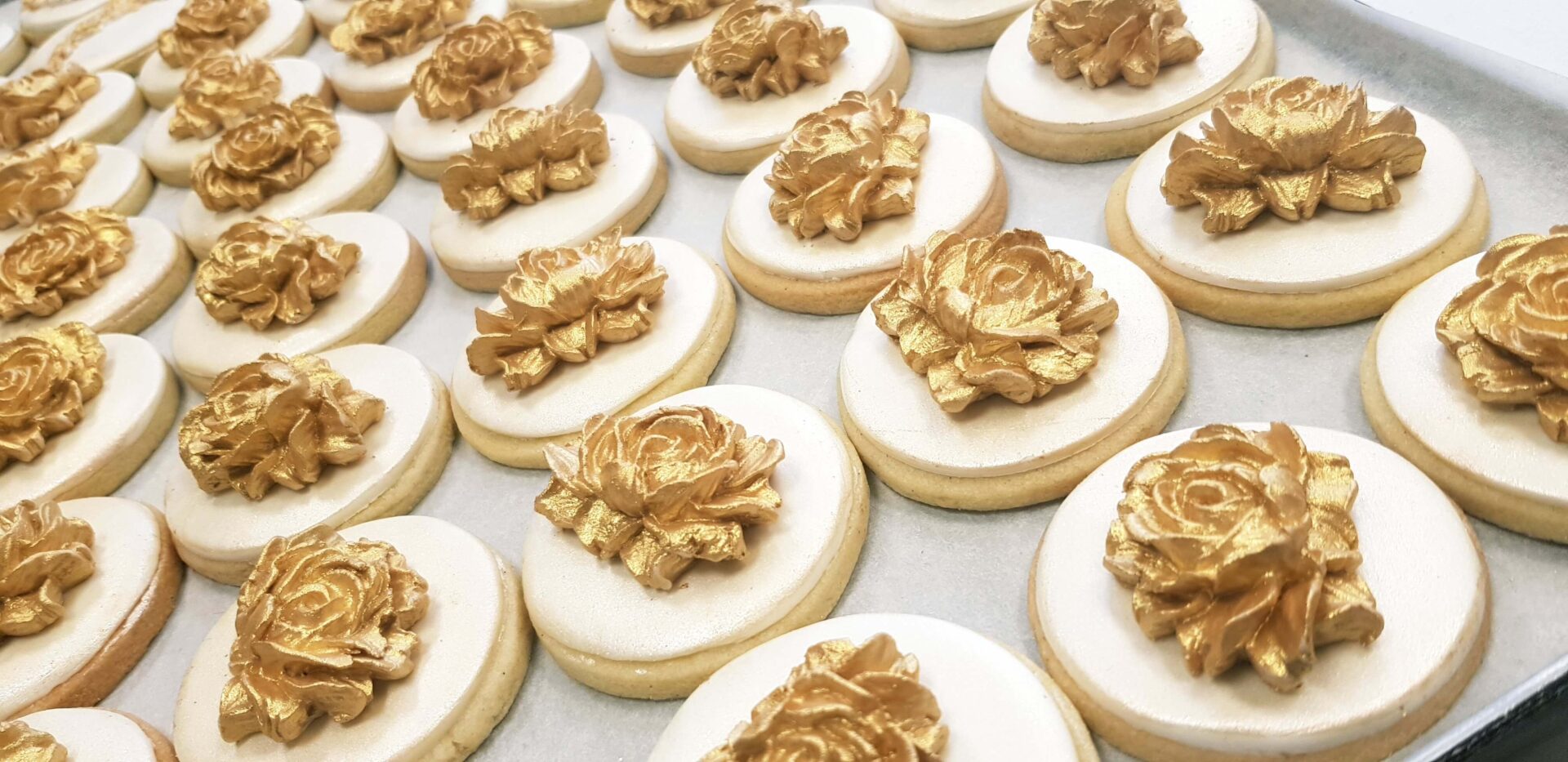 Bespoke Artisan Biscuit Wedding Favours By Yevnig London