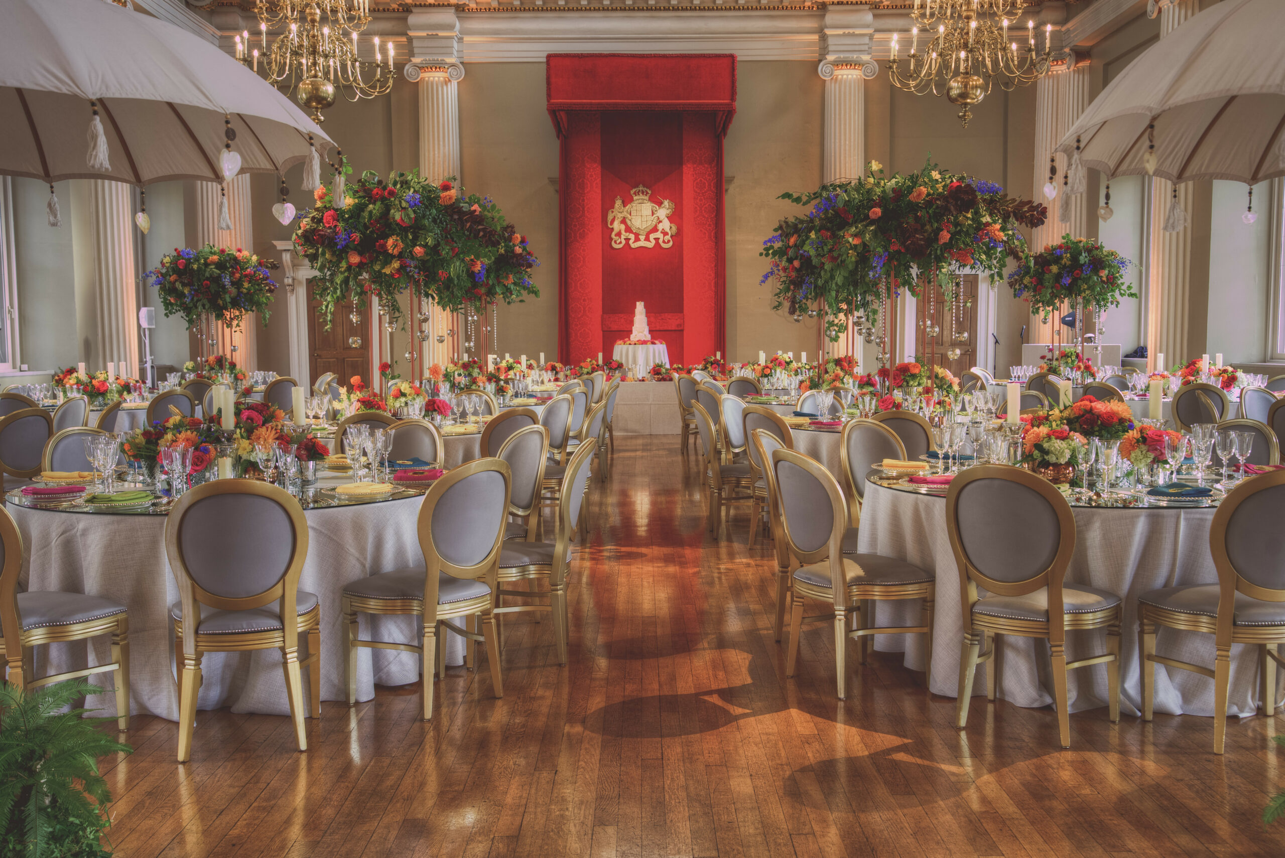 Historic Royal Palaces Banqueting House with By Yevnig luxury wedding cake